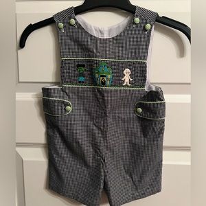 Never worn or washed Stellybelly Halloween Jon Jon 12m